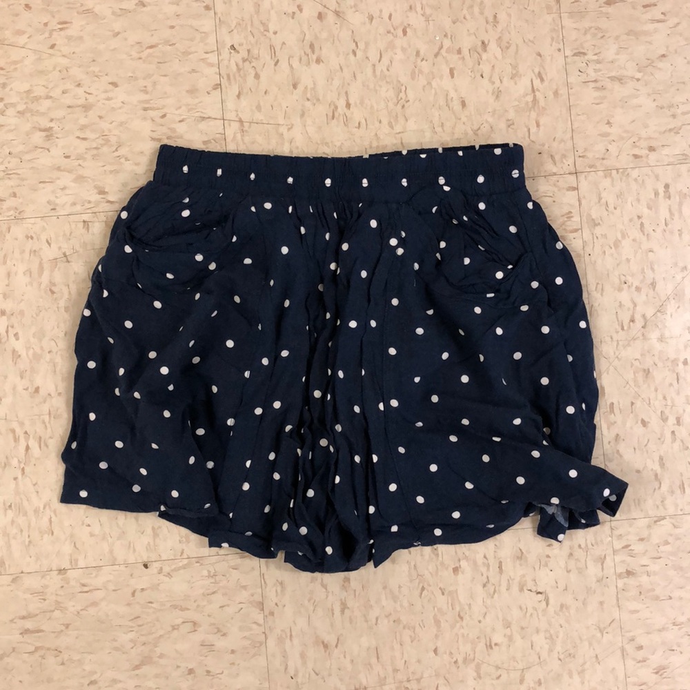 Old Navy shorts- size XL